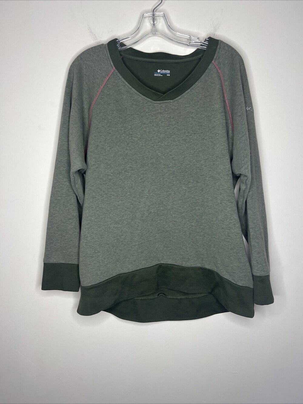 Columbia women’s Pullover Shirt Size Medium Green 3/4 Sleeve Outdoor Gorpcore
